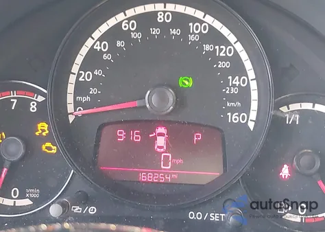 2013 Volkswagen Beetle 2.5L Entry z USA, uszkodzony, nr VIN 3VWFP7AT5DM667153